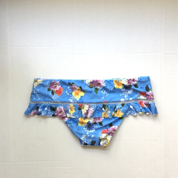 💙NANETTE•LEPORE•SWIM•BOTTOM🌸 - Picture 6 of 8